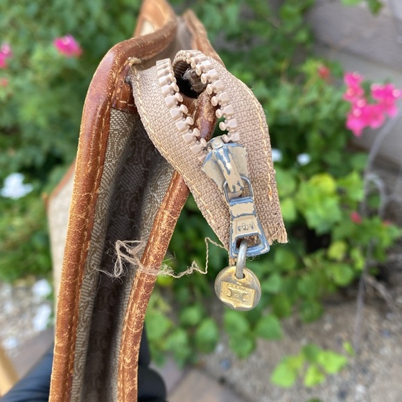 Celine coated canvas clutch monogram tan E - Picture 5 of 9